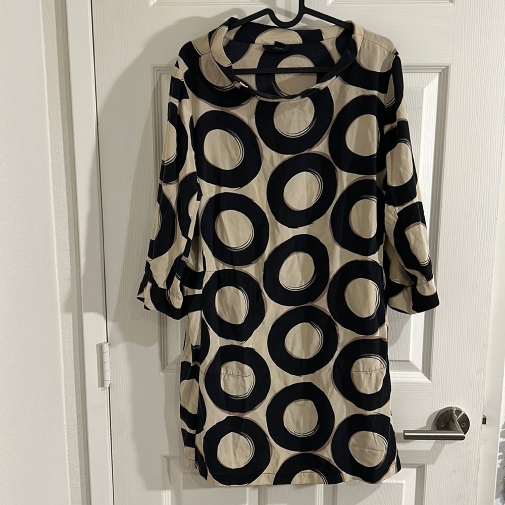 Alfani silk black circle pattern dress , 70’s vibe size 12
